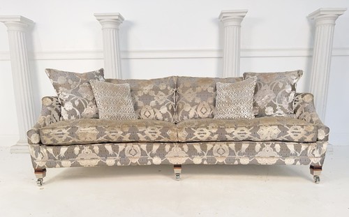 Duresta hornbower seater - 3,